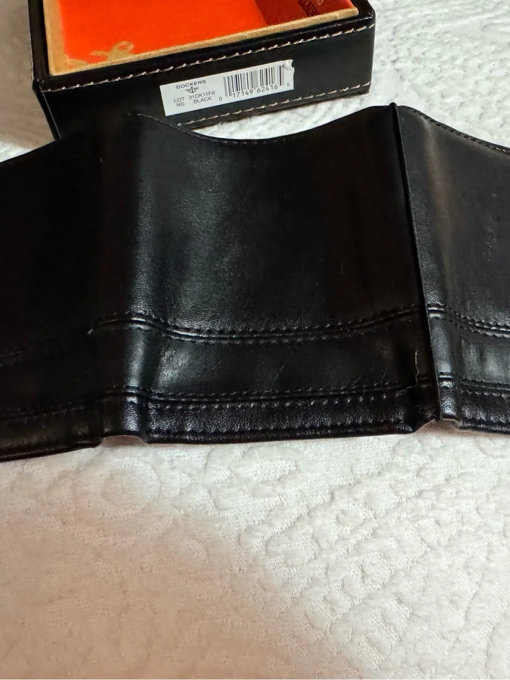 Dockers Men’s Black Leather Tri- Fold Wallet